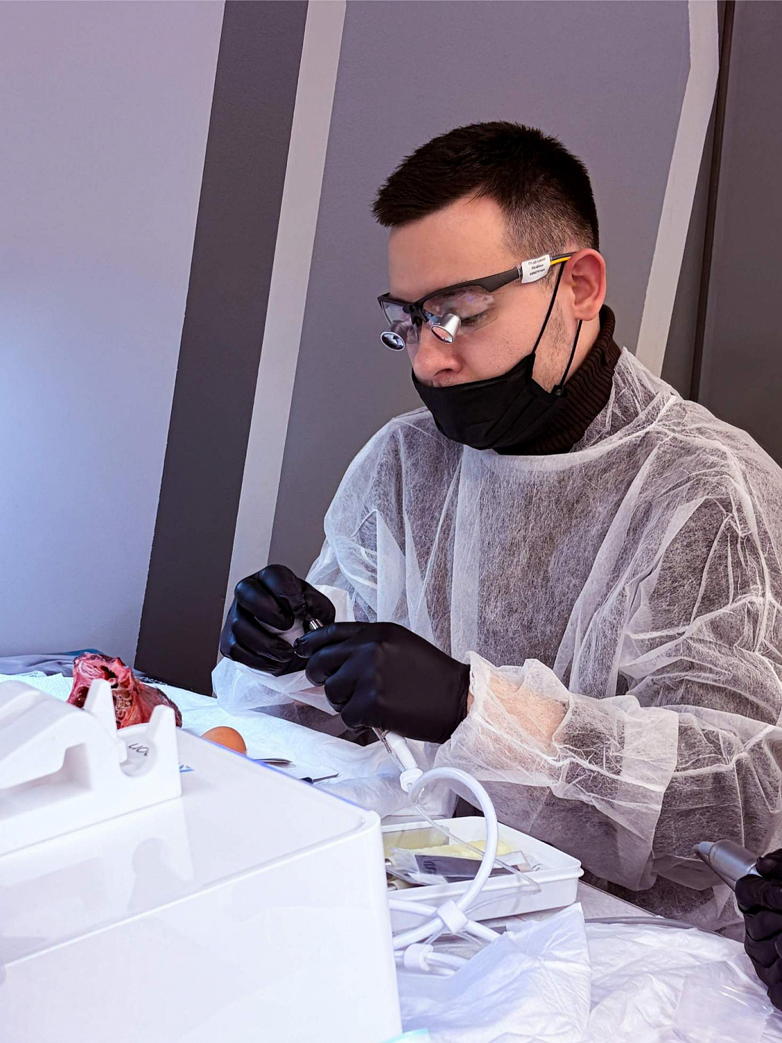 Синус-лифтинг от А до Я: отработка протокола на биофантомах и разбор клинических решений 