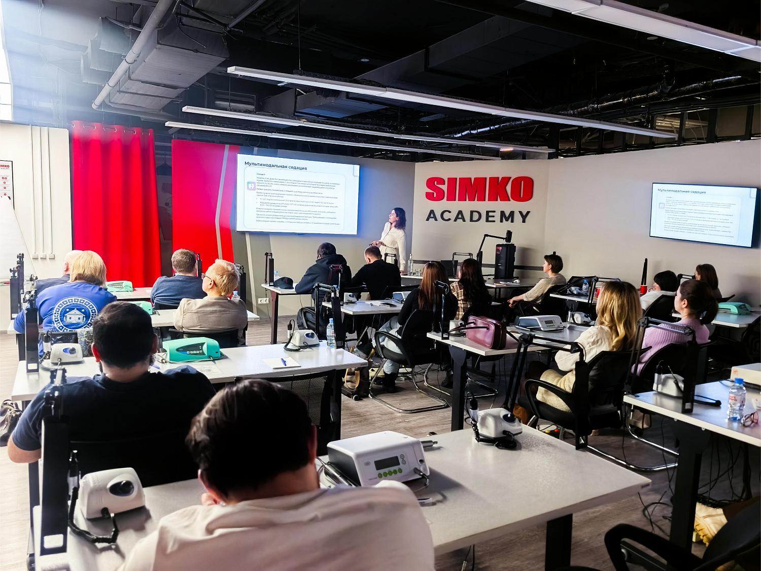 Лечение без слёз: детские стоматологи освоили закись-азот-кислородную седацию на практике