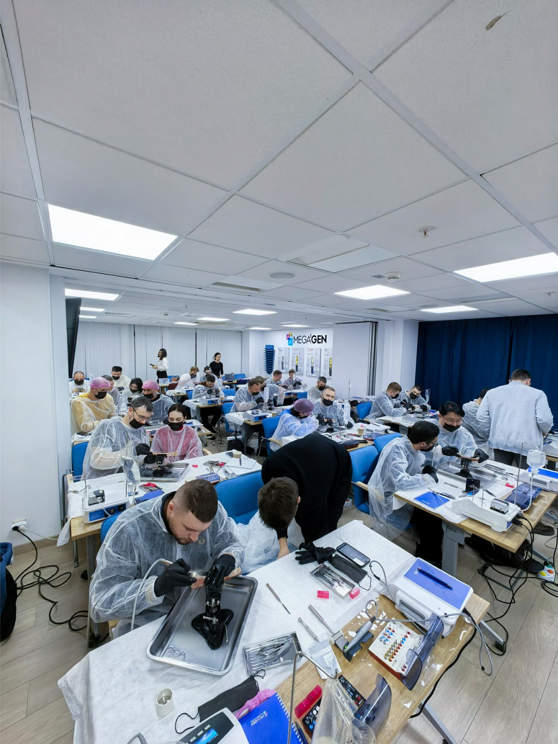 Два дня глубокой практики по костной пластике и синус-лифтингу