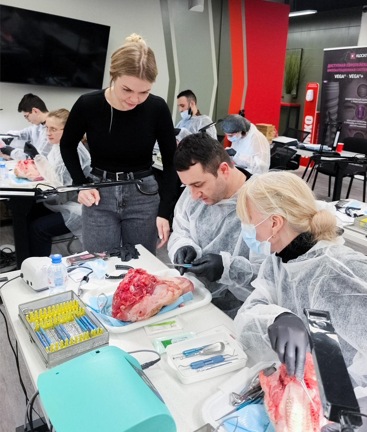 Малотравматичное удаление как основа имплантации