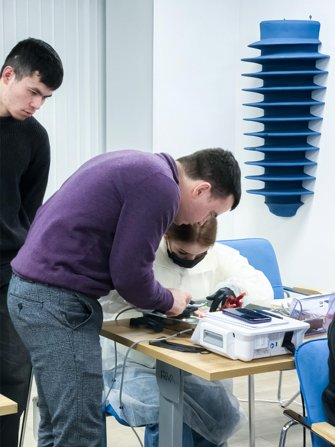 Одномоментная имплантация: от стабилизации к нагрузке