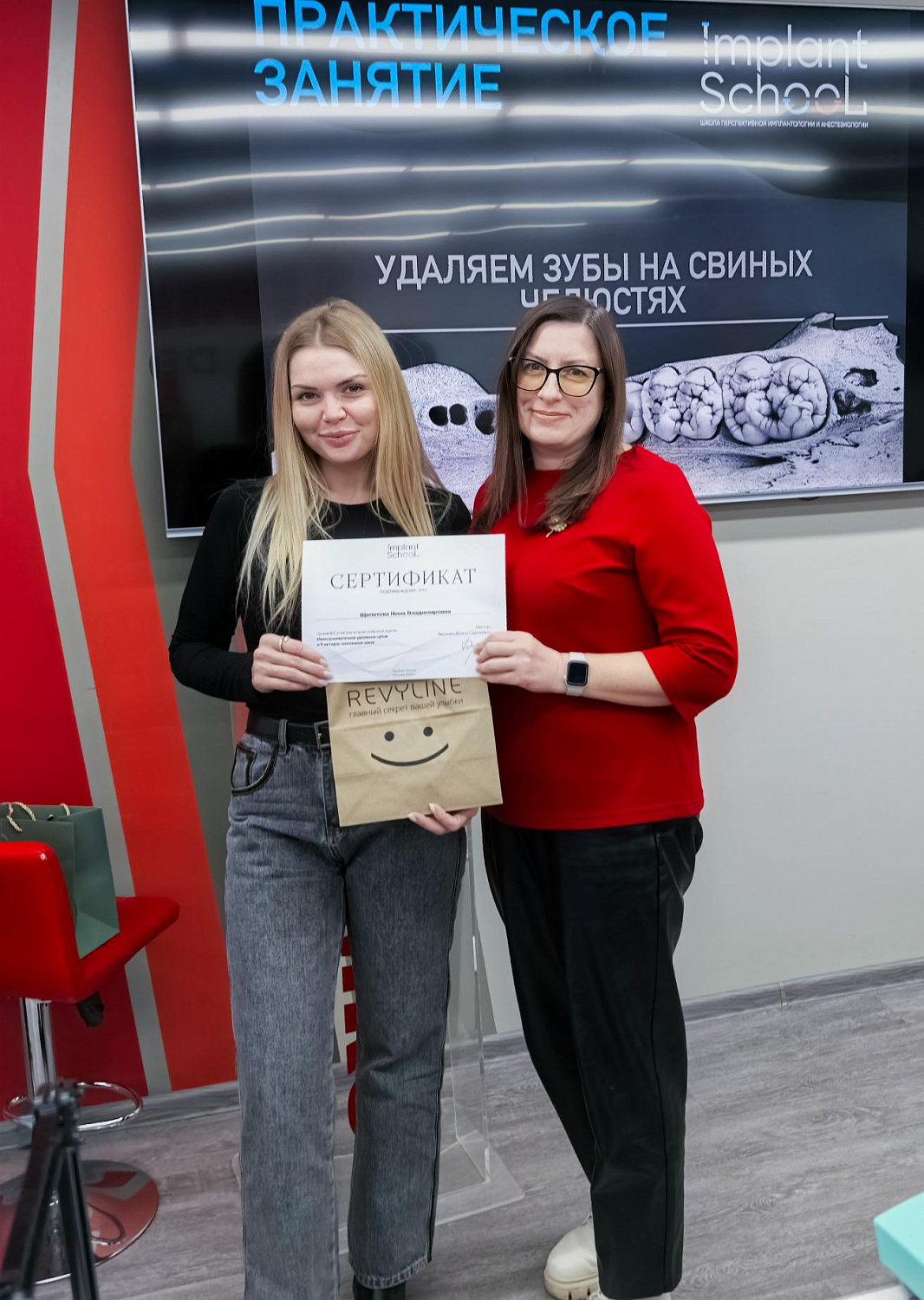 Малотравматичное удаление как основа имплантации