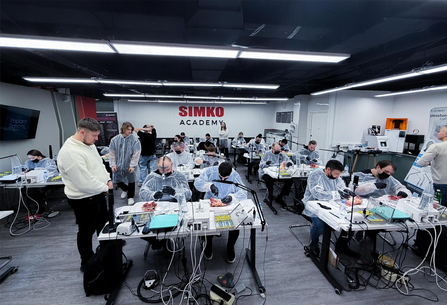 Удалить зуб и сохранить лунку: как проходит малотравматичная хирургия  