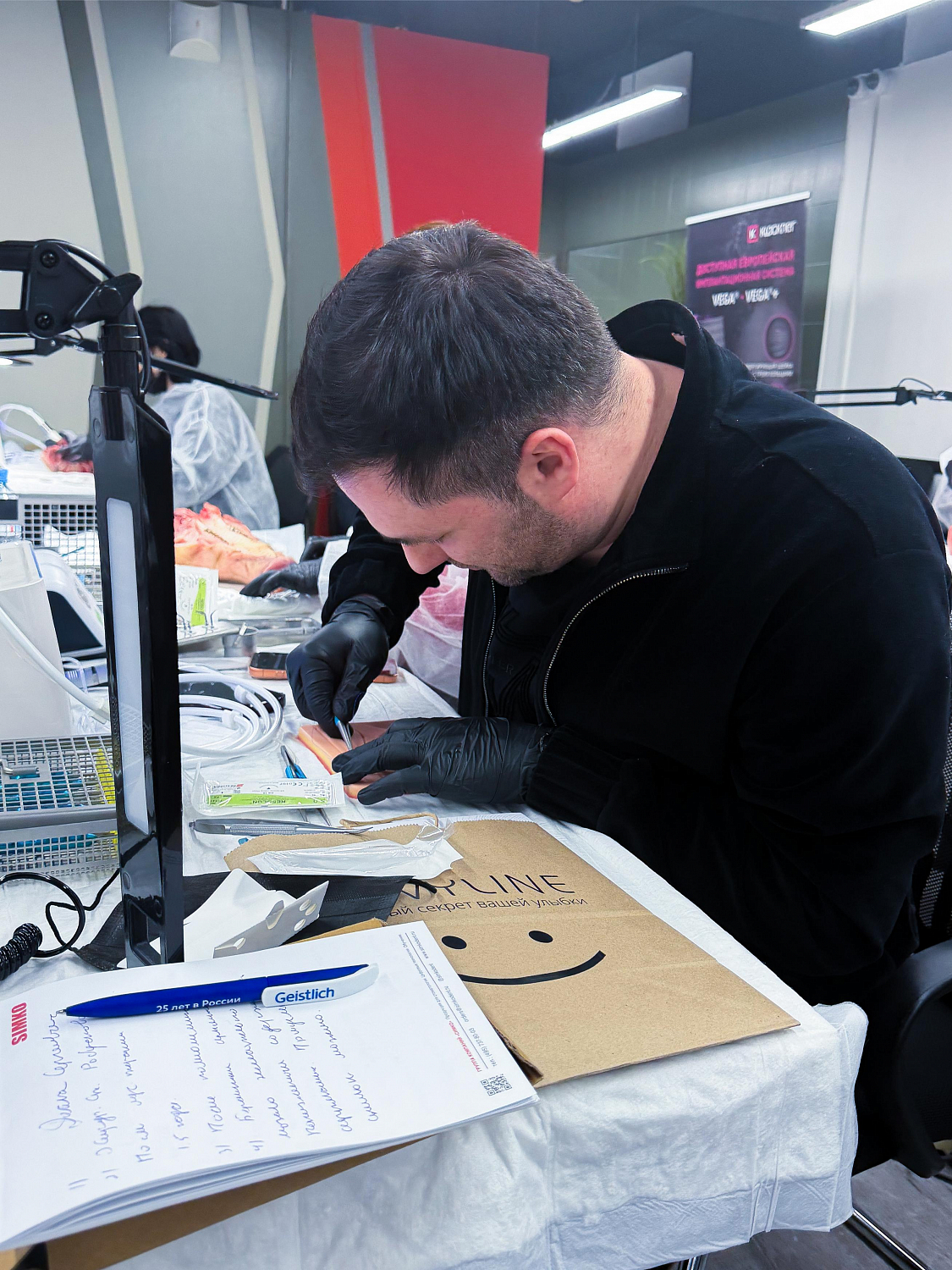 Удалить зуб и сохранить лунку: как проходит малотравматичная хирургия  