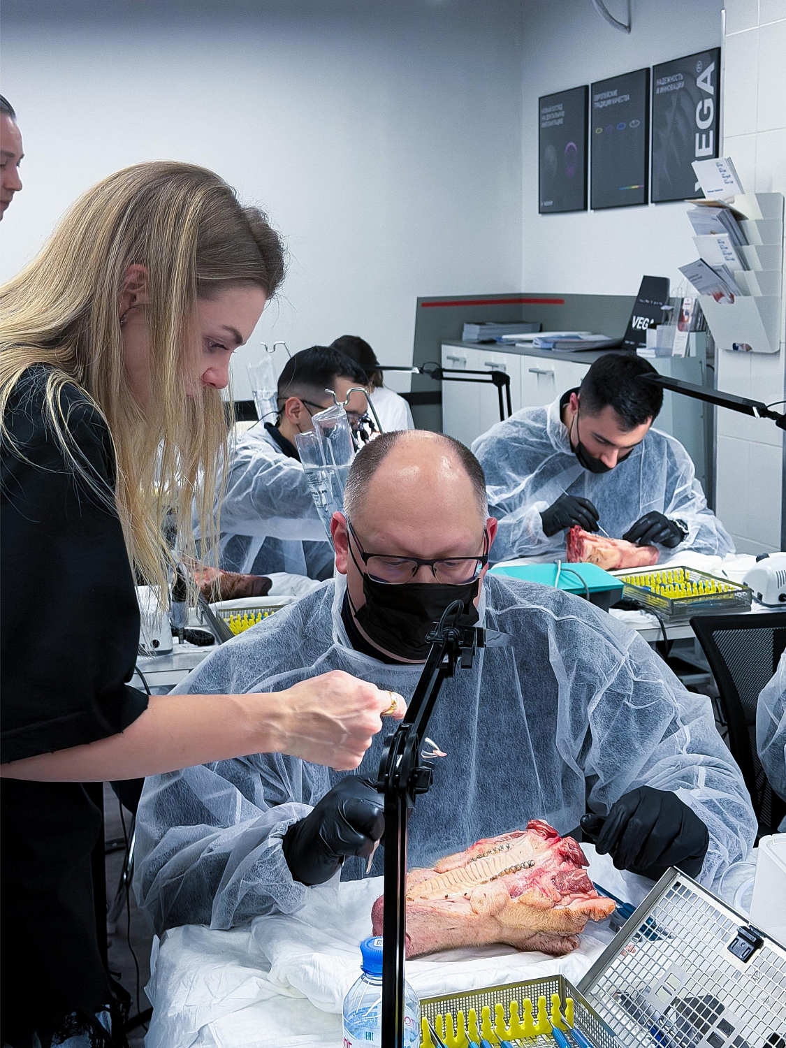 Удалить зуб и сохранить лунку: как проходит малотравматичная хирургия  